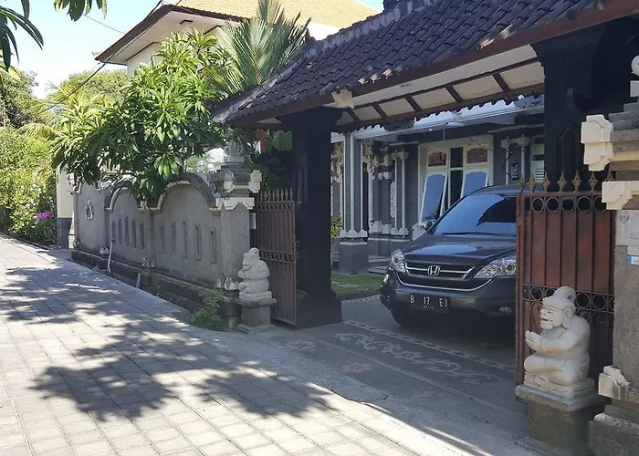 Rumah Kita ベッド・アンド・ブレックファスト *
